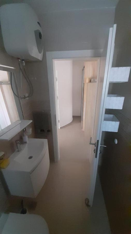 Apartmani Lucija ポヴリャナ エクステリア 写真