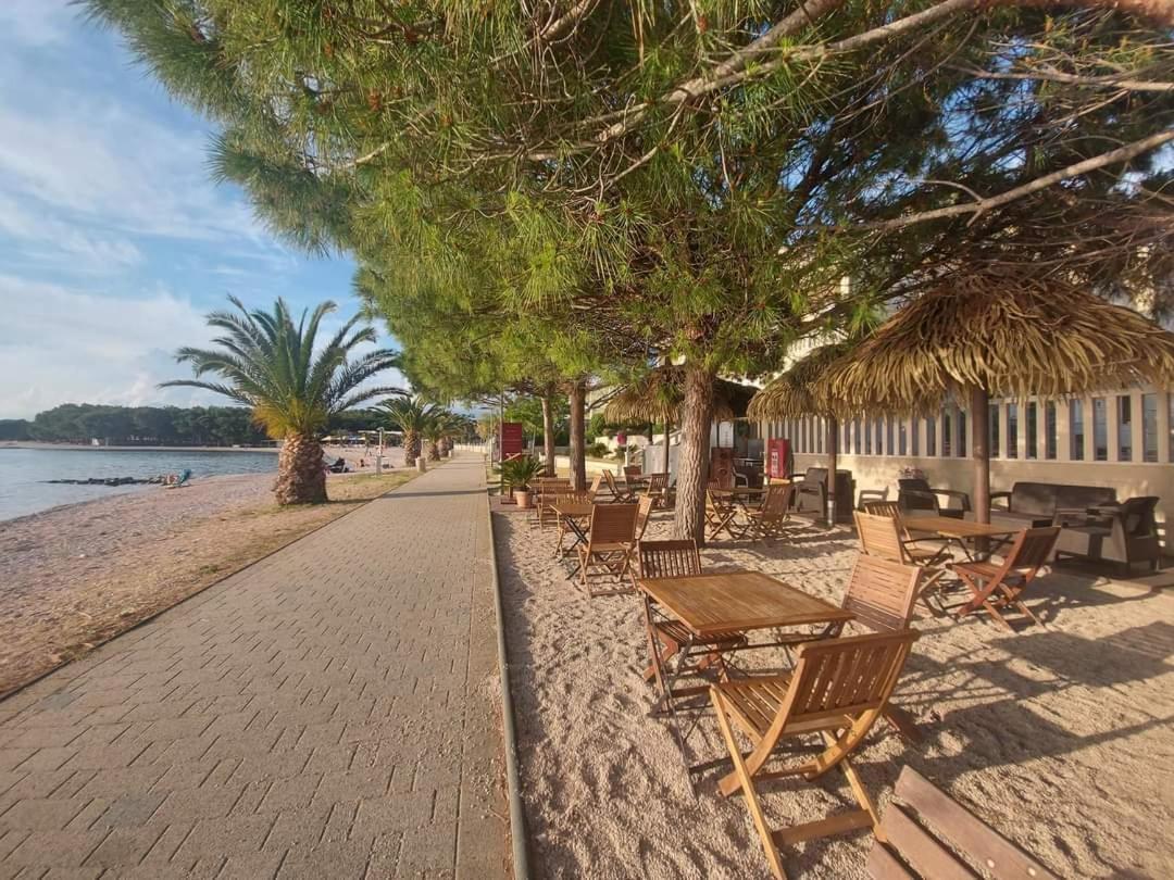 Apartmani Lucija ポヴリャナ エクステリア 写真